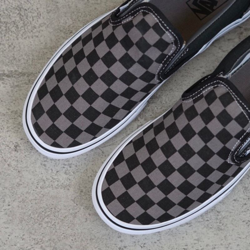 VANS SLIP ON CLASSICS PEWTER CHECKERBOARD BLACK