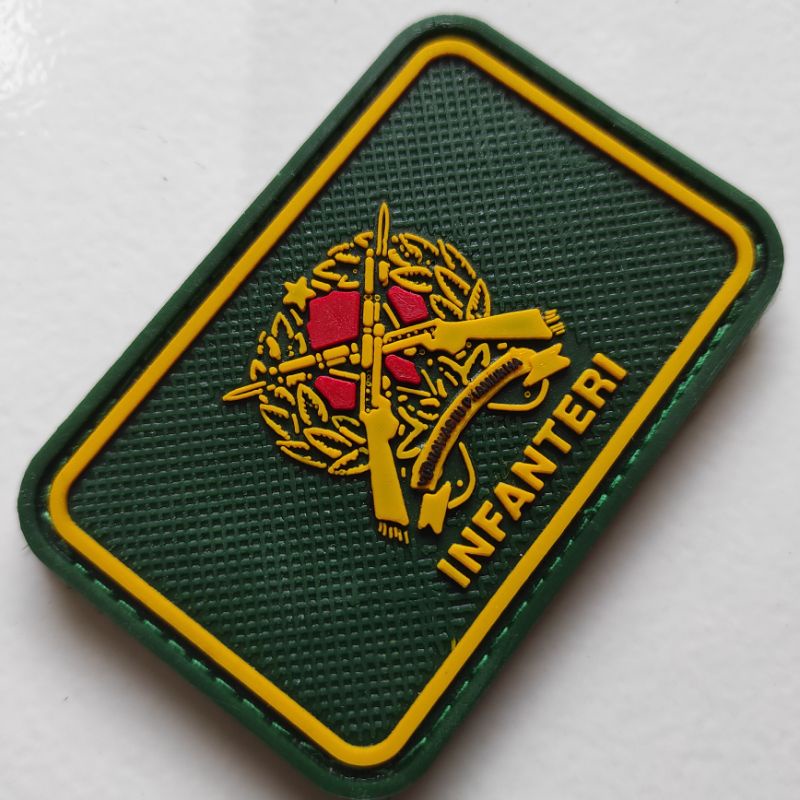 patch rubber logo infanteri dasar hijau/patch rubber tni/tempelan emblem karet velcro