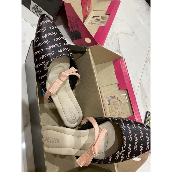 flatshoes gosh