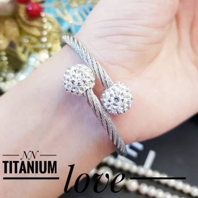 Titanium gelang 1352j