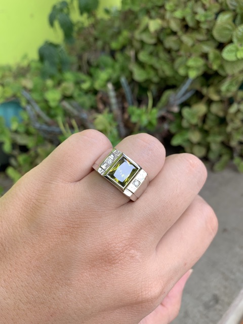 Cincin Pria Perak Casual Modern Minimalis Kantoran Olive Green Peridot