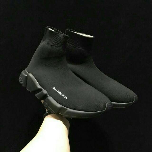BALENCIAGA SPEED TRAINER ALL BLACK PREMIUM HIGH QUALITY