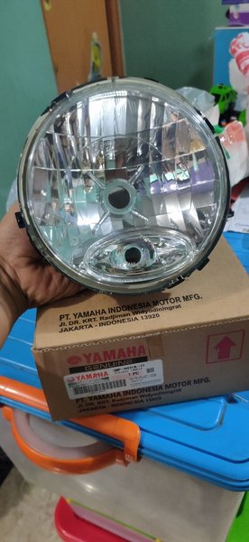 REPLEKTOR LAMPU DEPAN YAMAHA SCORPIO  OLD SX4 MODEL BULAT