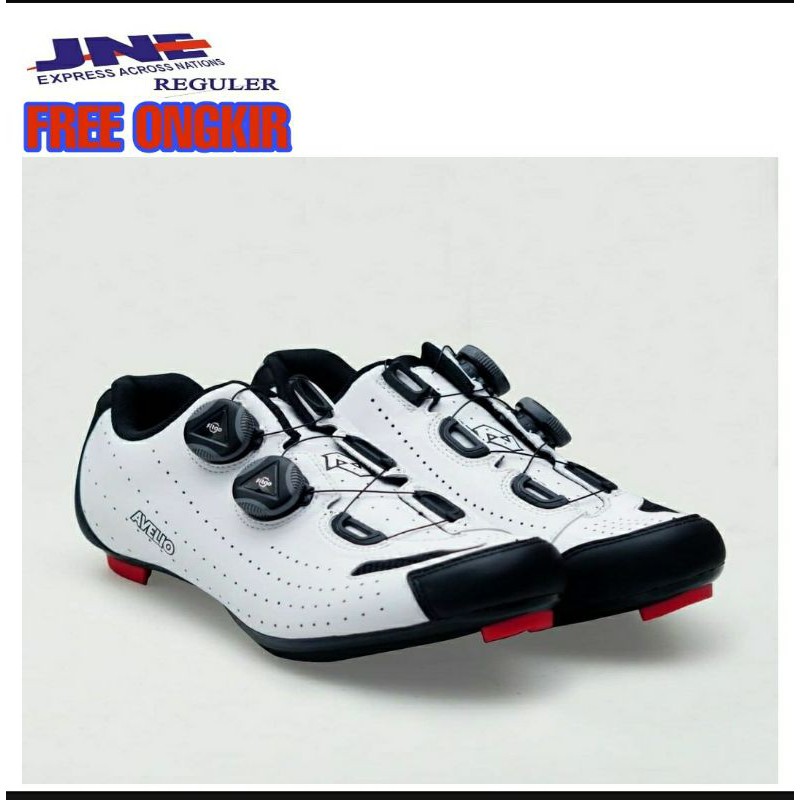 SEPATU SEPEDA ROAD BIKE AVELIO PUTIH