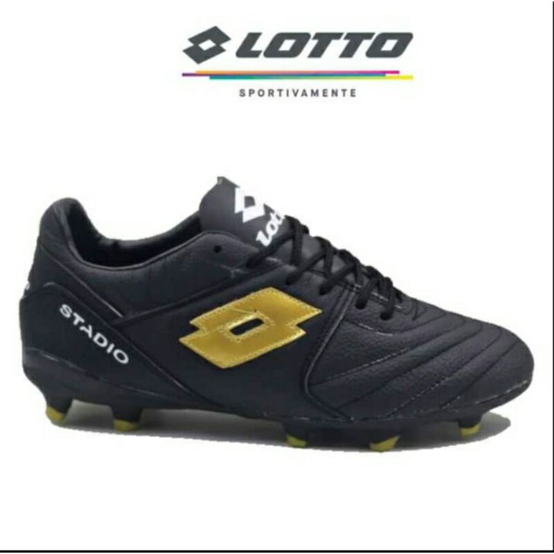 Sepatu bola kulit lotto