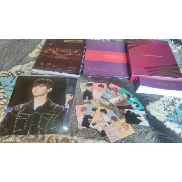 SHARING DVD FANCON WANNA ONE MINI POSTER  PC Daewhi