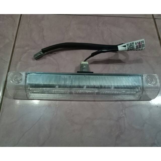 LAMPU SPOILER INNOVA REBORN
