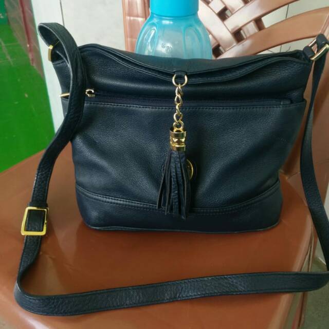 Preloved Pierre Cardin Sling Bag