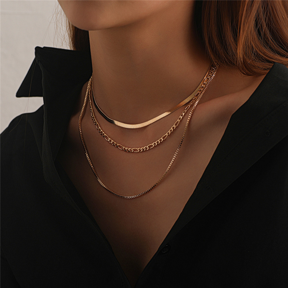 【COD Tangding】Geometric Exaggeration Multi-layered Necklaces Women Fashion Punk Pop Short Choker Necklaces