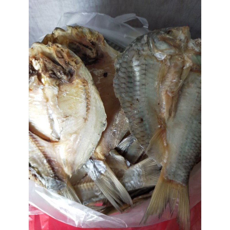 

Ikan asin tawes 500gr