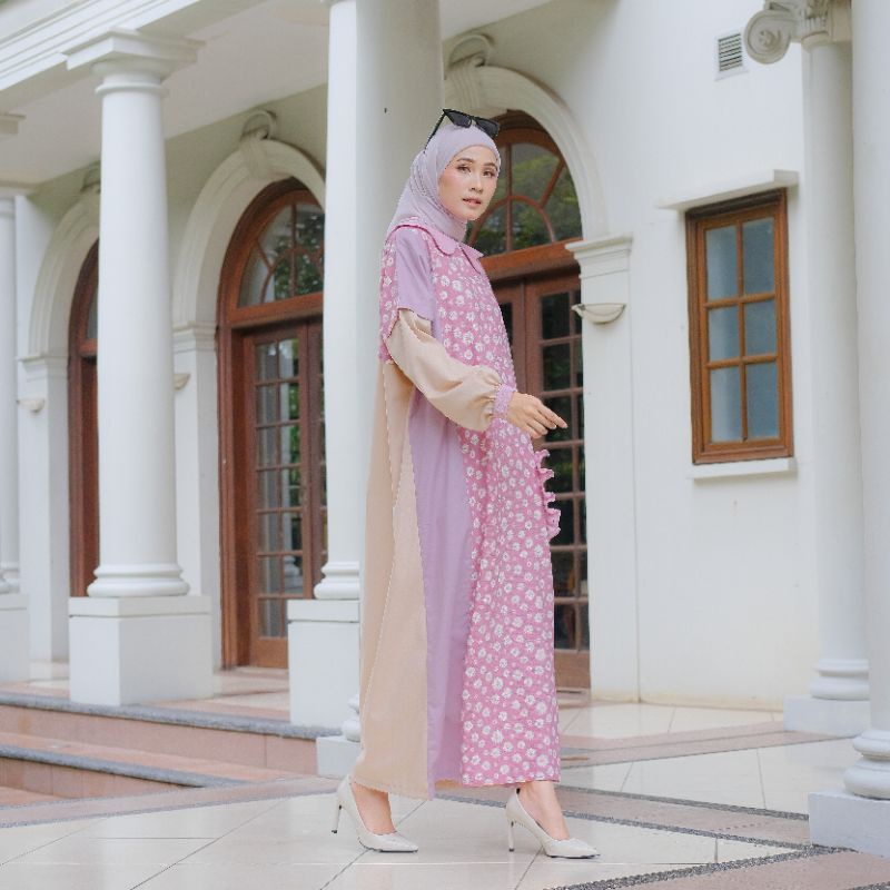 Eleanorre Aiko Abaya Flower Pink Atasan Muslim Wanita