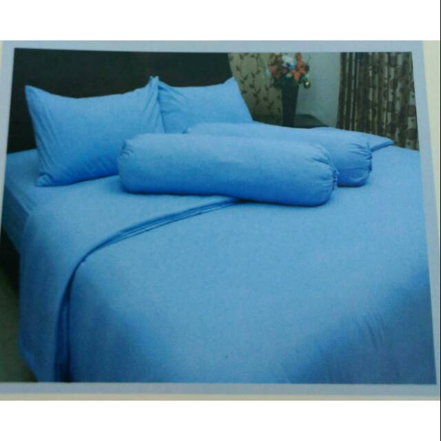 Sprei  polos  merk rosewell  warna biru  muda