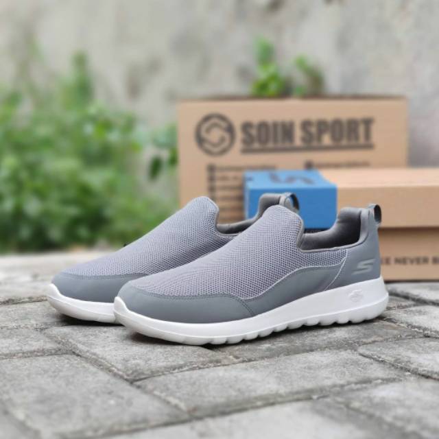 skechers go walk max privy