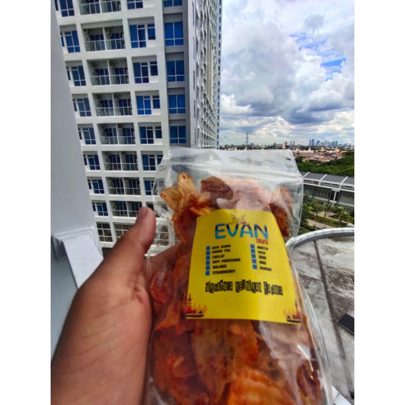 

keripik singkong pedas