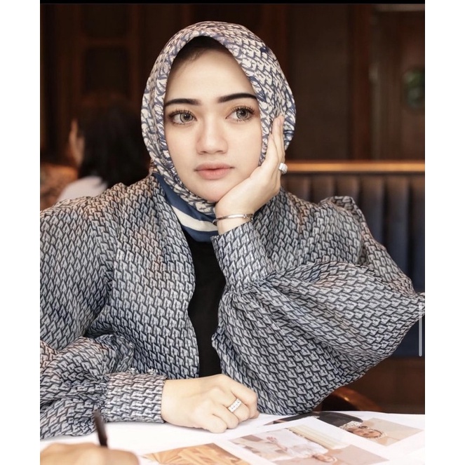 La sabelle - the essential reborn FA “navy”