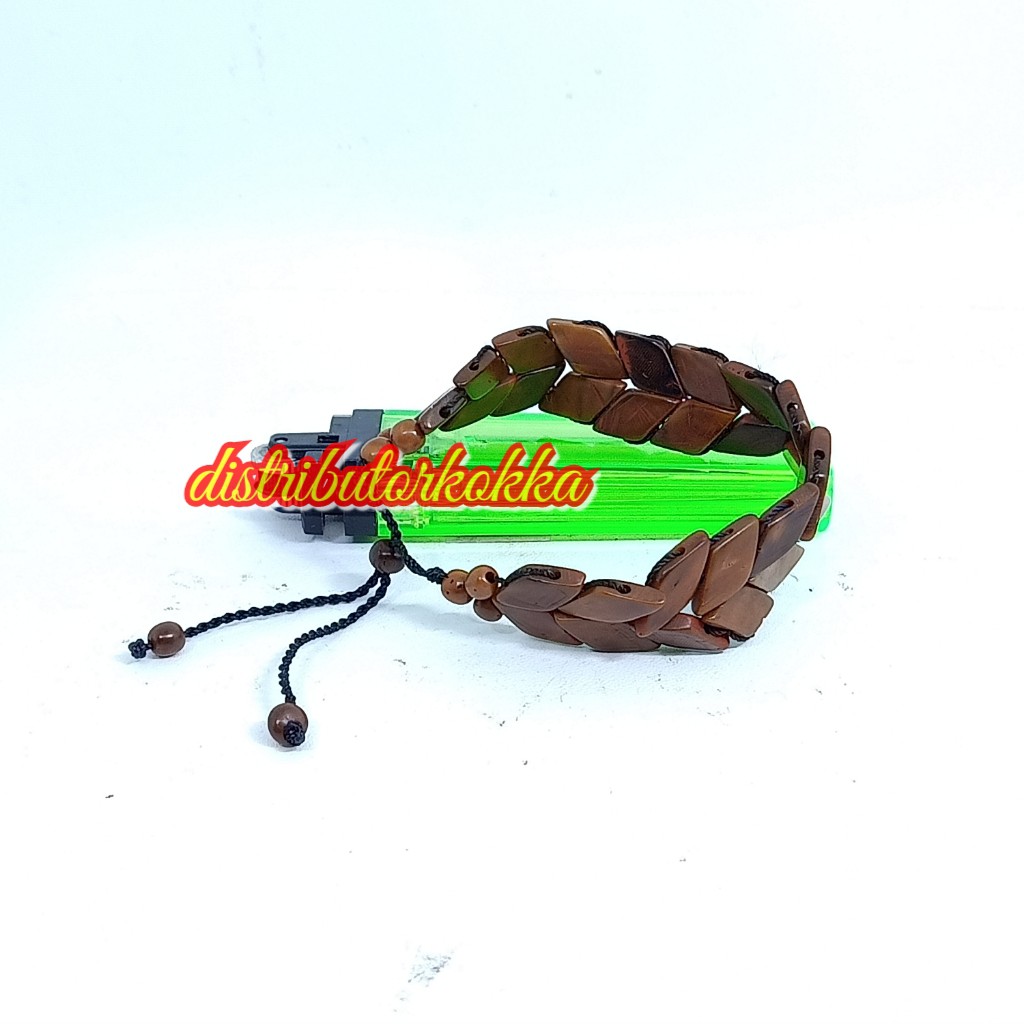 gelang kokka kaukah REL DAUN coklat kokka kaukah