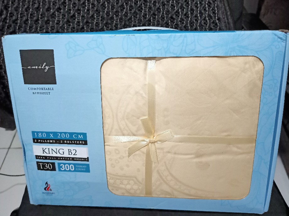 Sprei Full Cotton Organic - Katun Jaquard Asli Ukuran King - 180x200 Tinggi 30cm Bantal 4 & Bantal 2