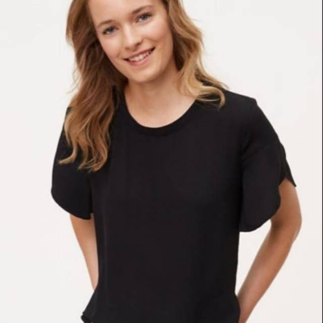 loft blouse petal sleeve black kuliner eskrim aice jagung pandan jagung semangka hand dryer blower