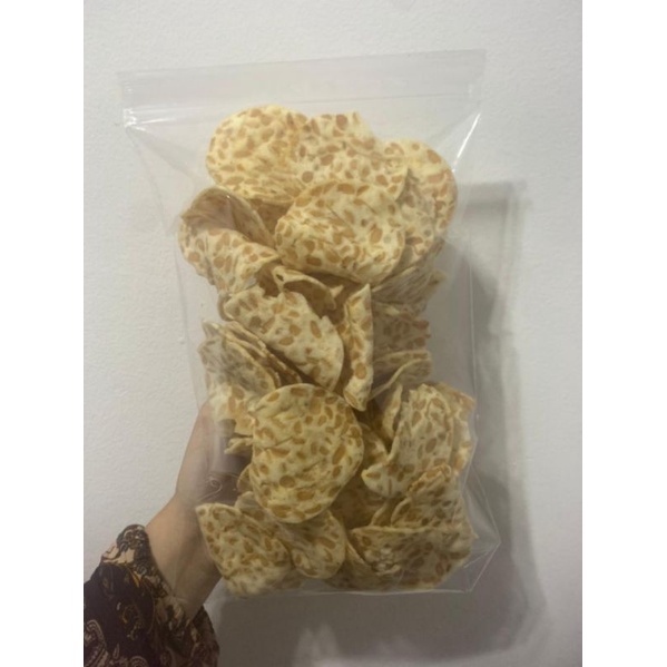 

Keripik Tempe Sagu 200 gr