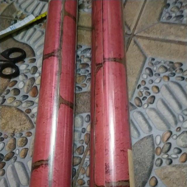 Wallpaper Dinding Bata Merah