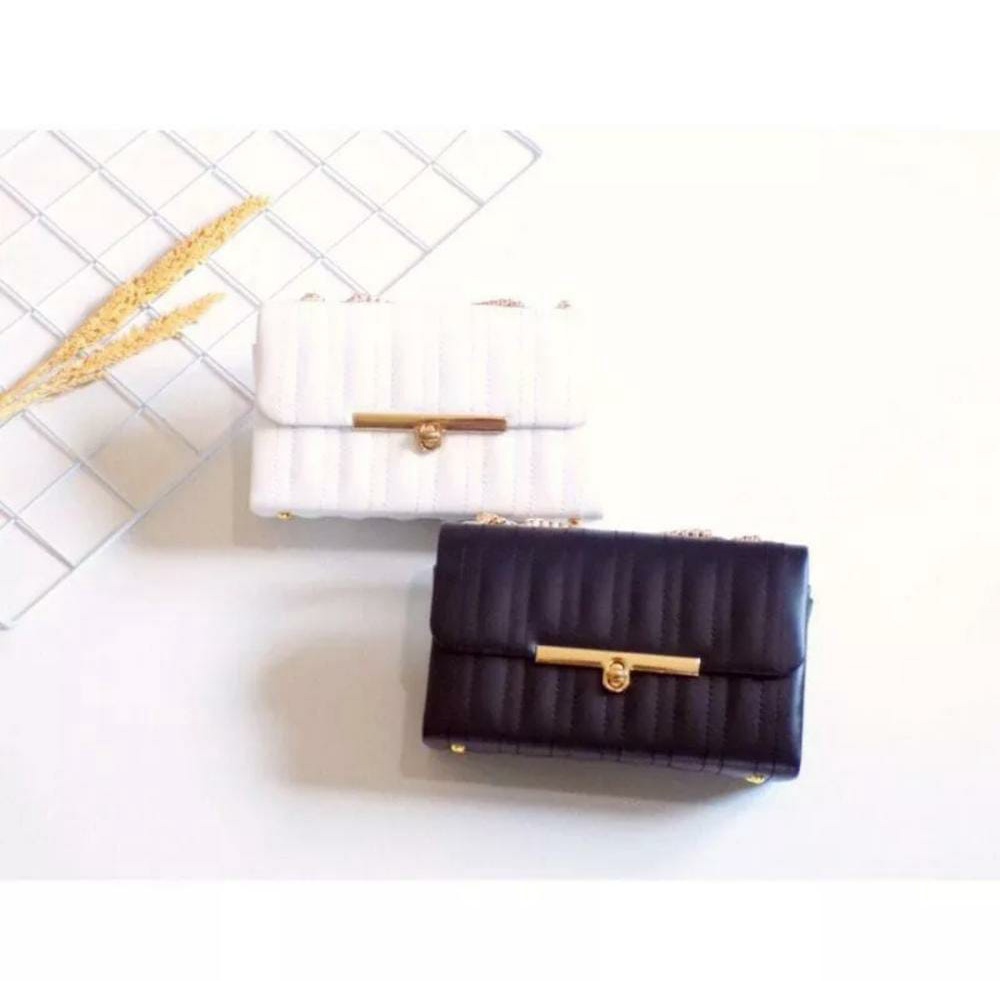 Tas Selempang Wanita RESTILA Rantai Ulir Emas / Tas Bahu Wanita Rantai Uir / Tas Wanita Baru RESTILA