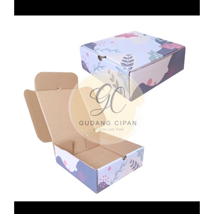 

Box Pastel 20x20x7cm kardus/hampers box/kotak
