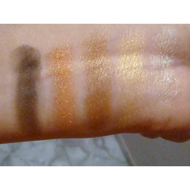 MAC Veluxe Pearl Fusion Shadow ( Amberluxe )