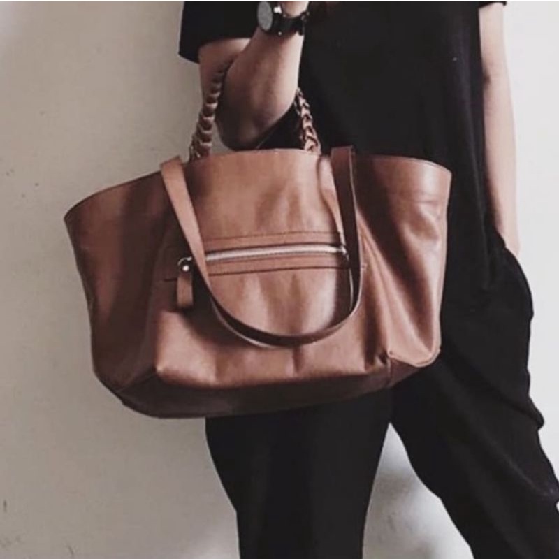thena leather bag by kaynn