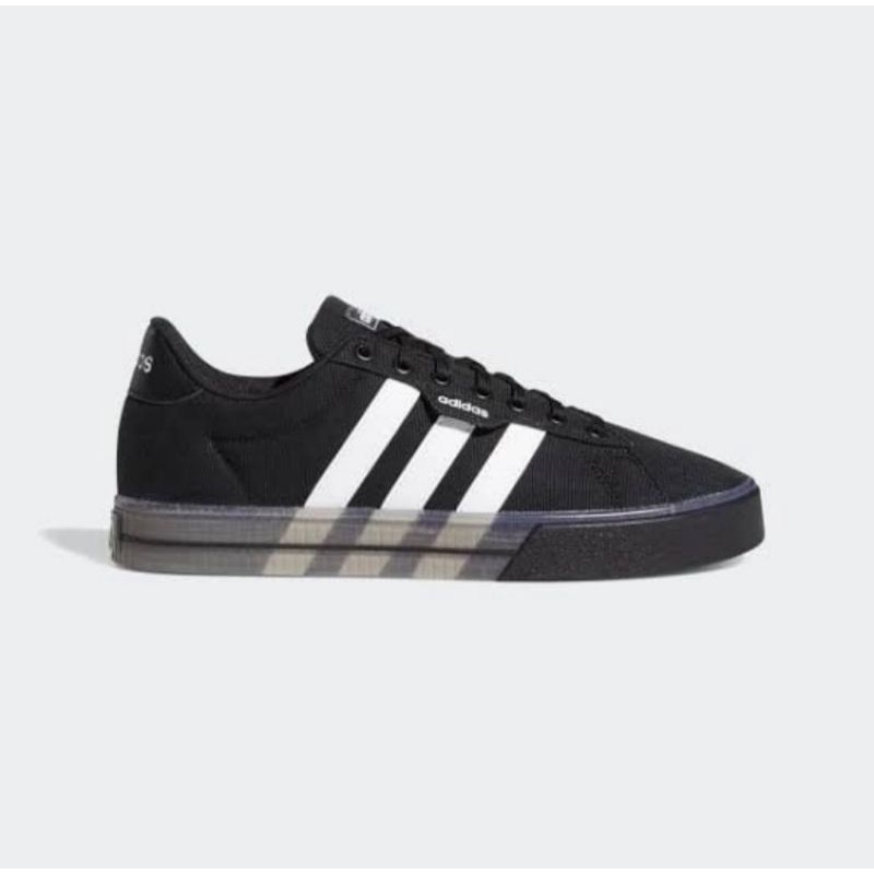 adidas daily 3.0 FW7050