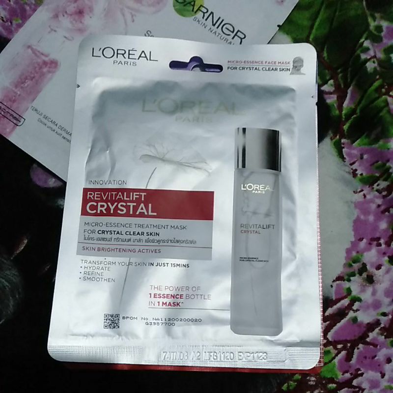 Loreal Paris Revitalift Crystal Masker Wajah 25g