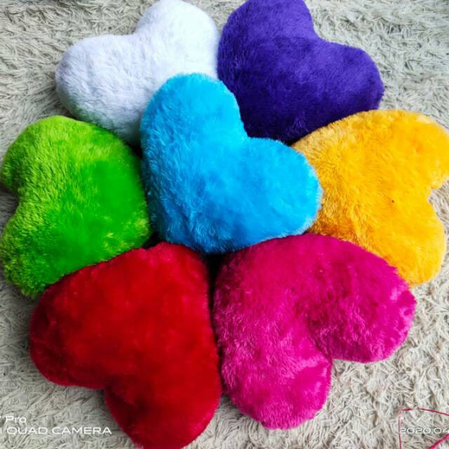 Bantal Bahan Rasfur Bentuk Love