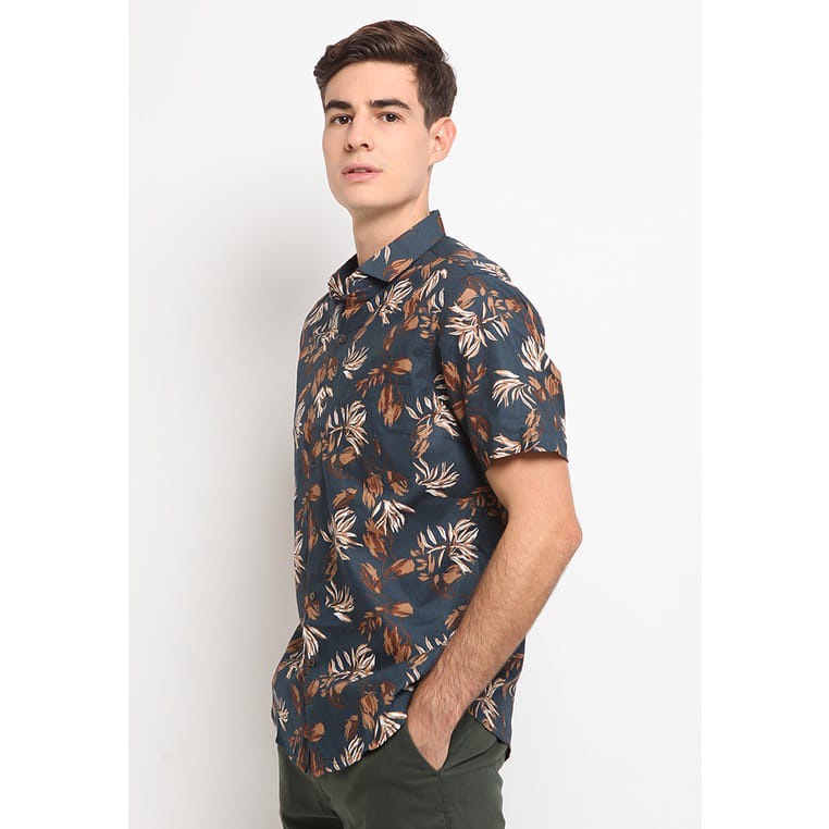 larusso kemeja pria hawai