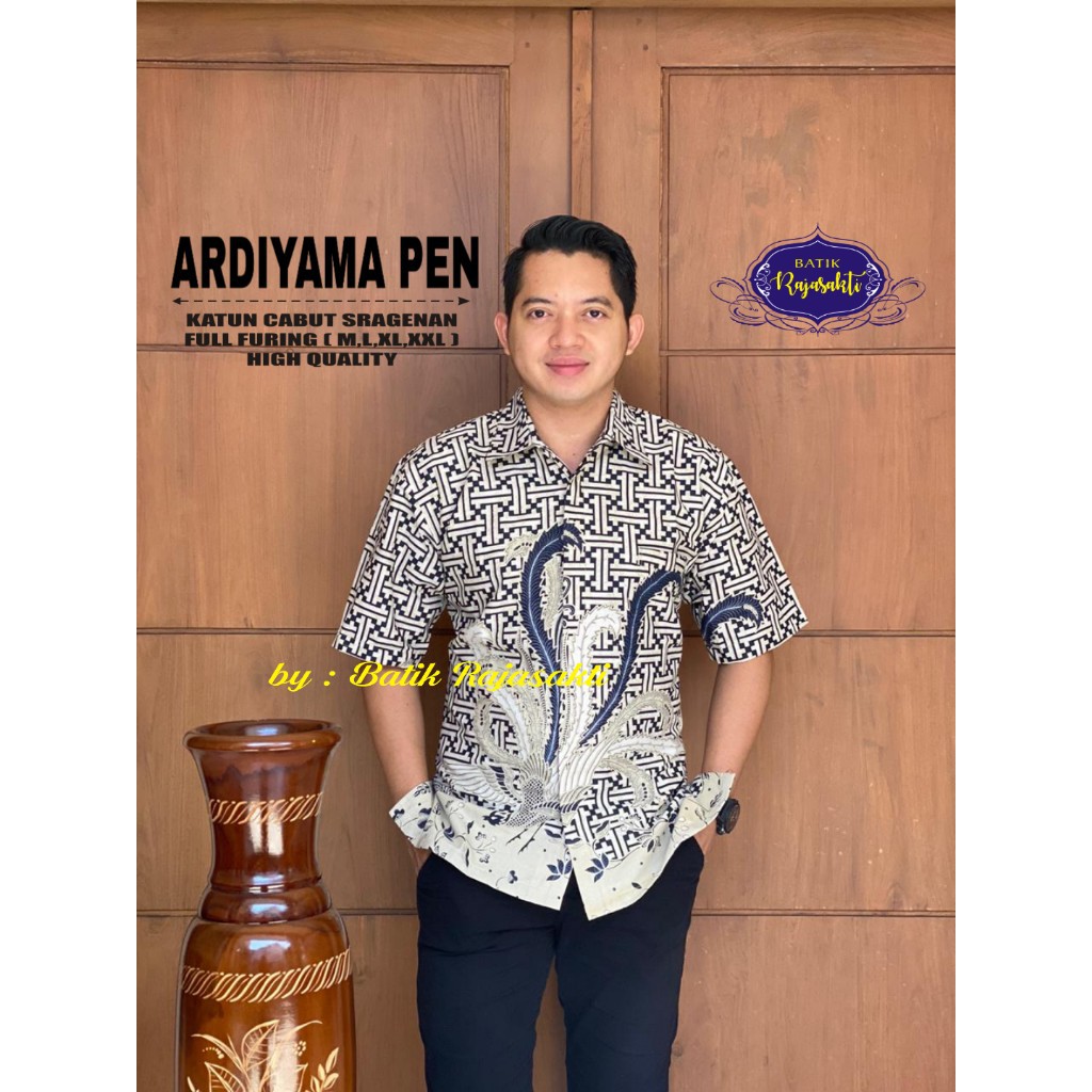 ARDIYATMA RAJASAKTI KEMEJA BATIK SOLO PRIA LENGAN PENDEK LAPIS FURING ATASAN BATIK PREMIUM MODERN KATUN HALUS BAHUWIRYA  BANAMITRA BANAMITRA PUTIH BANGSAWAN BAYU PUTRA BERLIAN BIRU BHARATAYUDA BIMASENA BIRENDRA BIRU INDAH BRAHMAKERTA BRAHMAKERTA MERAH