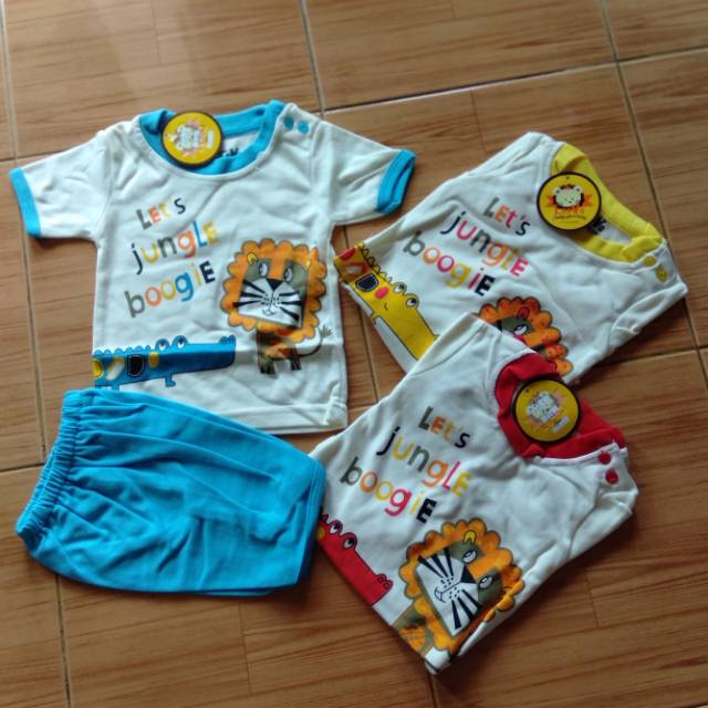 Setelan kaos anak Leeva