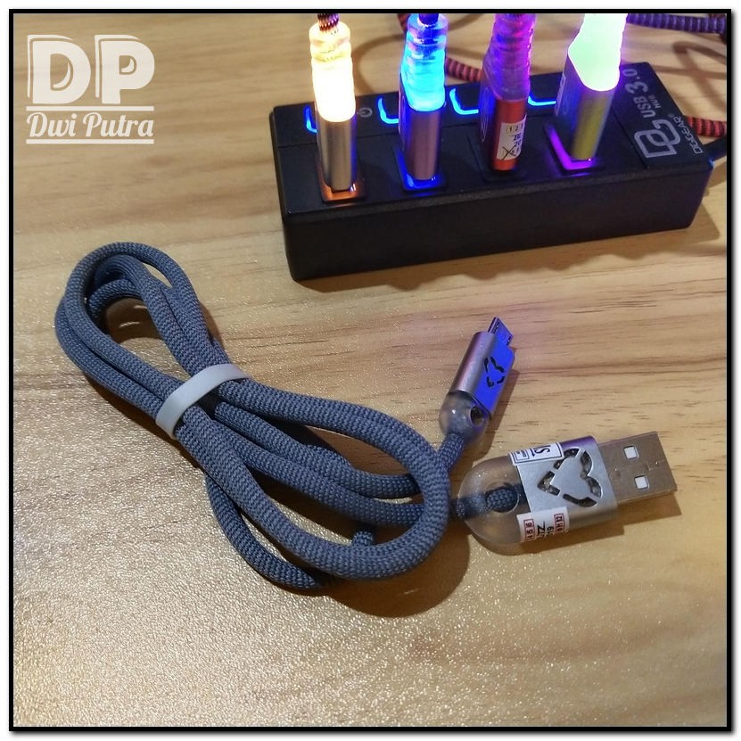 BLITZ KABEL DATA LOVE DANCING LED RGB LED / 1 METER 2A MICRO USB / FASTCHARGING KABEL CAS CHARGE