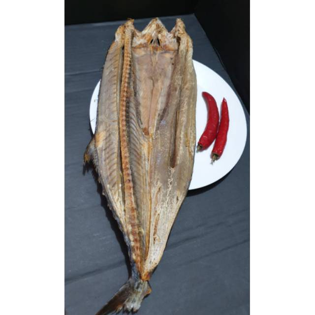 

Ikan tengiri asin / ikan asin tengiri