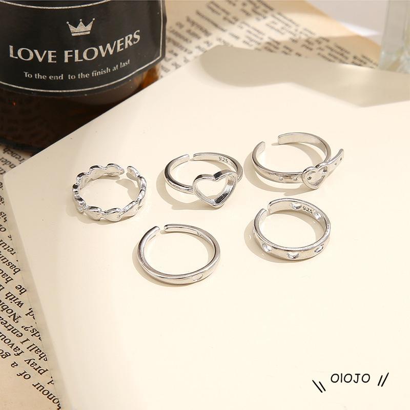 Set Perhiasan Cincin Bentuk Kupu-Kupu Smiley Hati Kotak-Kotak Aksen Mutiara Warna Emas Perak Gaya Punk ol2