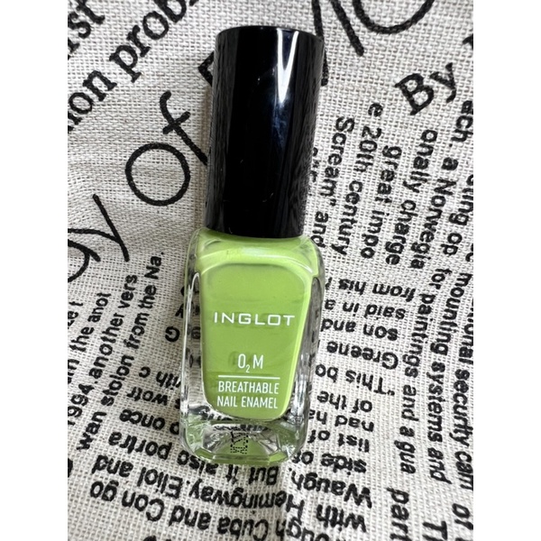 PRELOVED || INGLOT O2M BREATHABLE NAIL ENAMEL-KUTEX HALAL