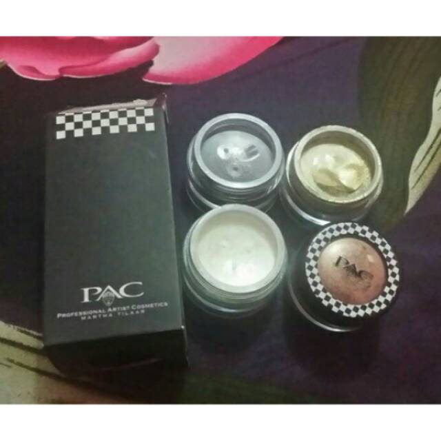 Pac eyeshadow powder original preloved
