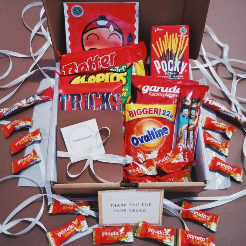 

RED SNACK BOX