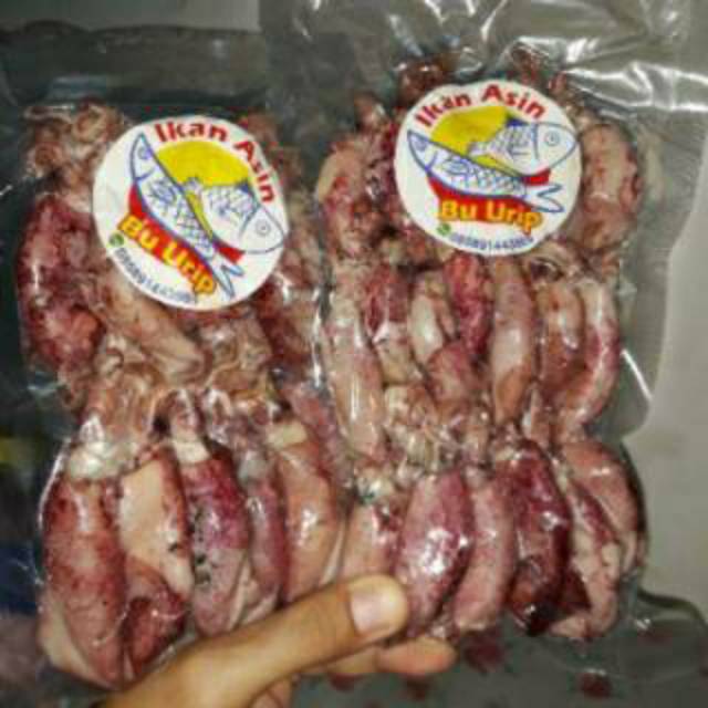 

Cumi asin kering 250gram