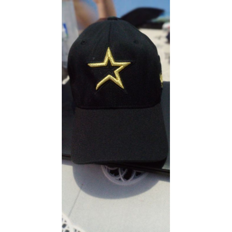 MLB caps Houston Astros ORI second