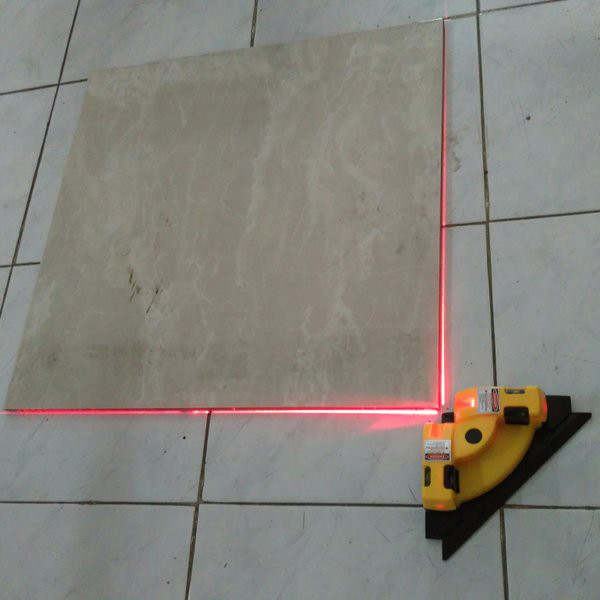 Alat Ukur Siku Square permukaan Sudut tile Laser Line Lantai Keramik