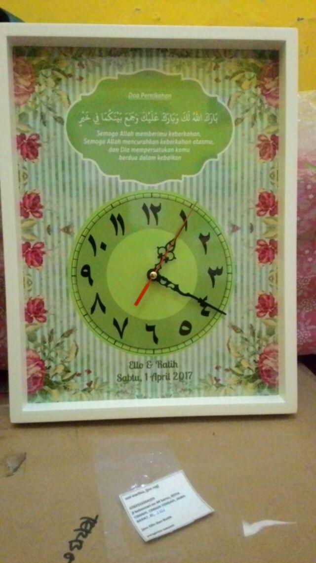 Hiasan Jam Dinding Custom Cocok Untuk Kado Pernikahan Uk 30x40