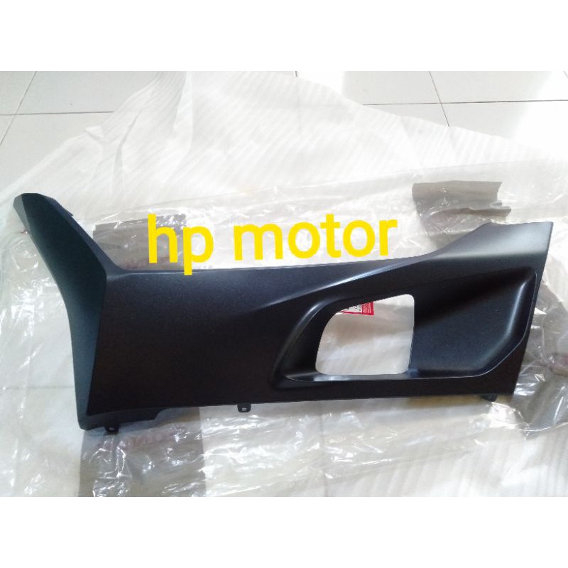 COVER PIJAKAN KAKI KIRI PCX160 BIRU DOFF 64432-K1Z-J10ZJ COVER L FLOOR PCX160 BIRU DOFF ORIGINAL