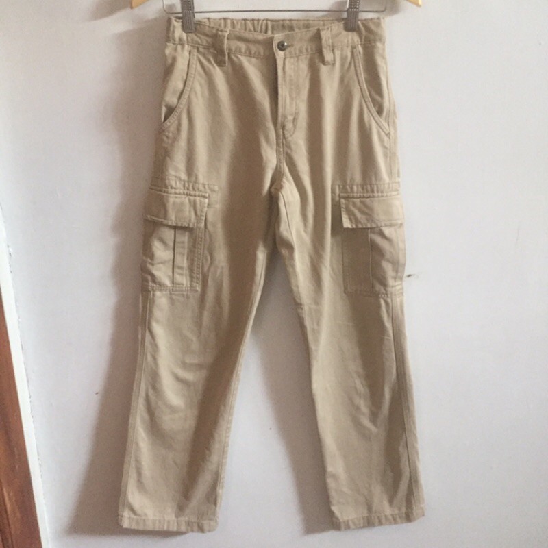 thrifted cargo pants