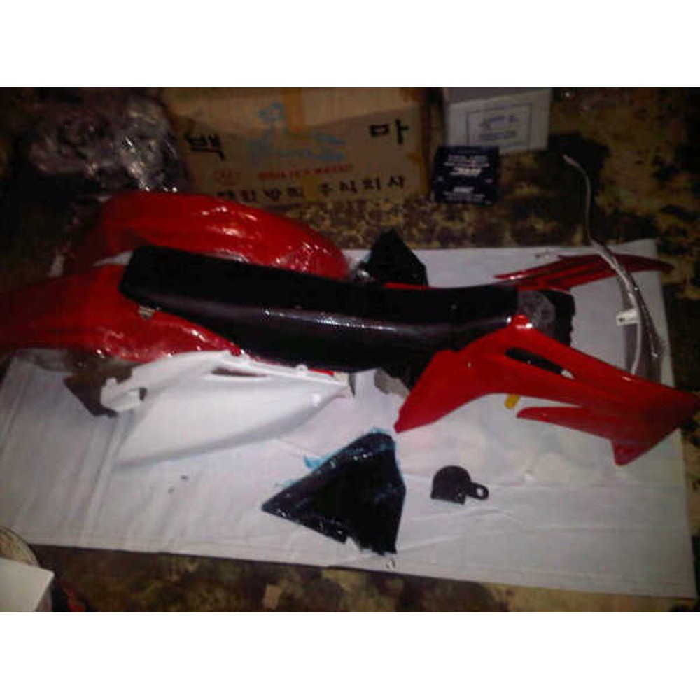 body trail honda cr125 model 2006 untuk ban 18-21 tangki jok plastik
