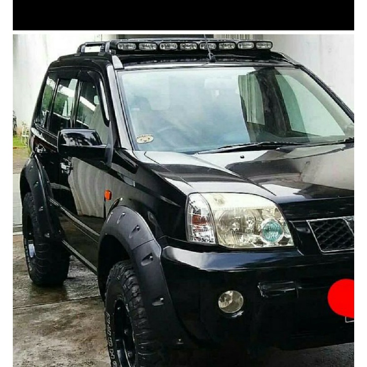 over fender nisan xtrail T30