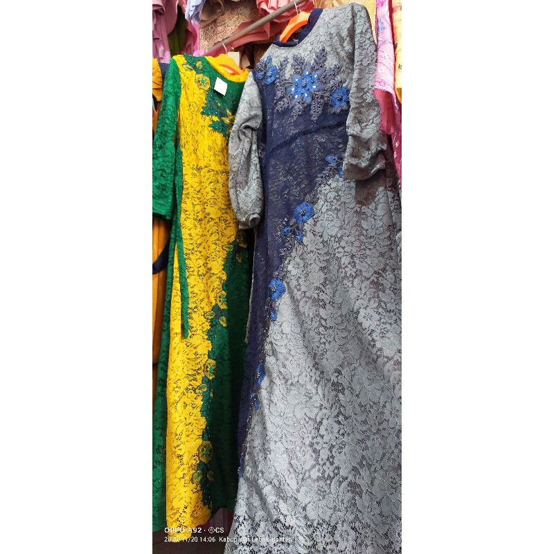 gamis ratu full brukat