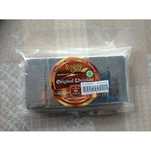 

Coklat blok rasa original netto:250 gram (Kampung Coklat)
